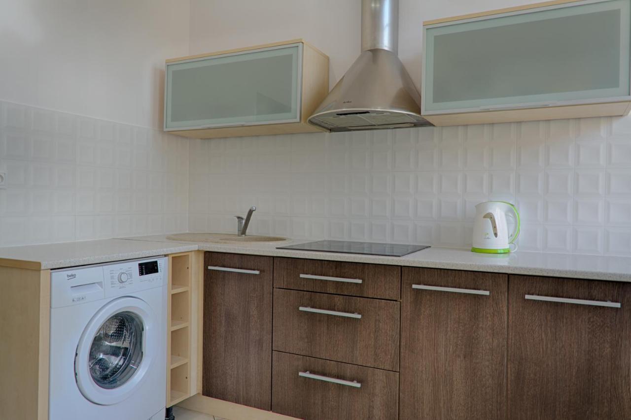 Apartament Sto Metrow Od Morza 斯维诺乌伊希切 外观 照片